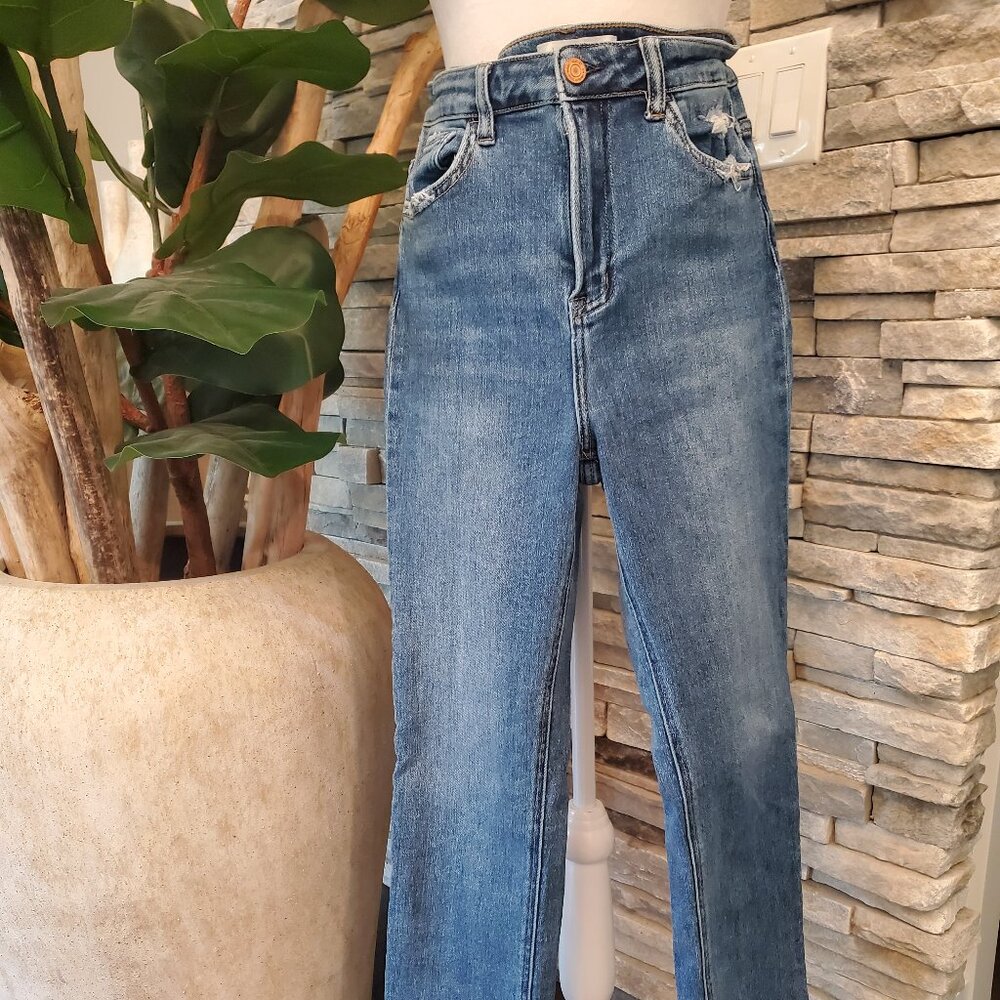VERVET BY FLYING MONKEY High Rise Straight Leg Skinny Jeans - Medium Blue Wash